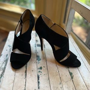 Boutique 9 black suede heels size 7.5